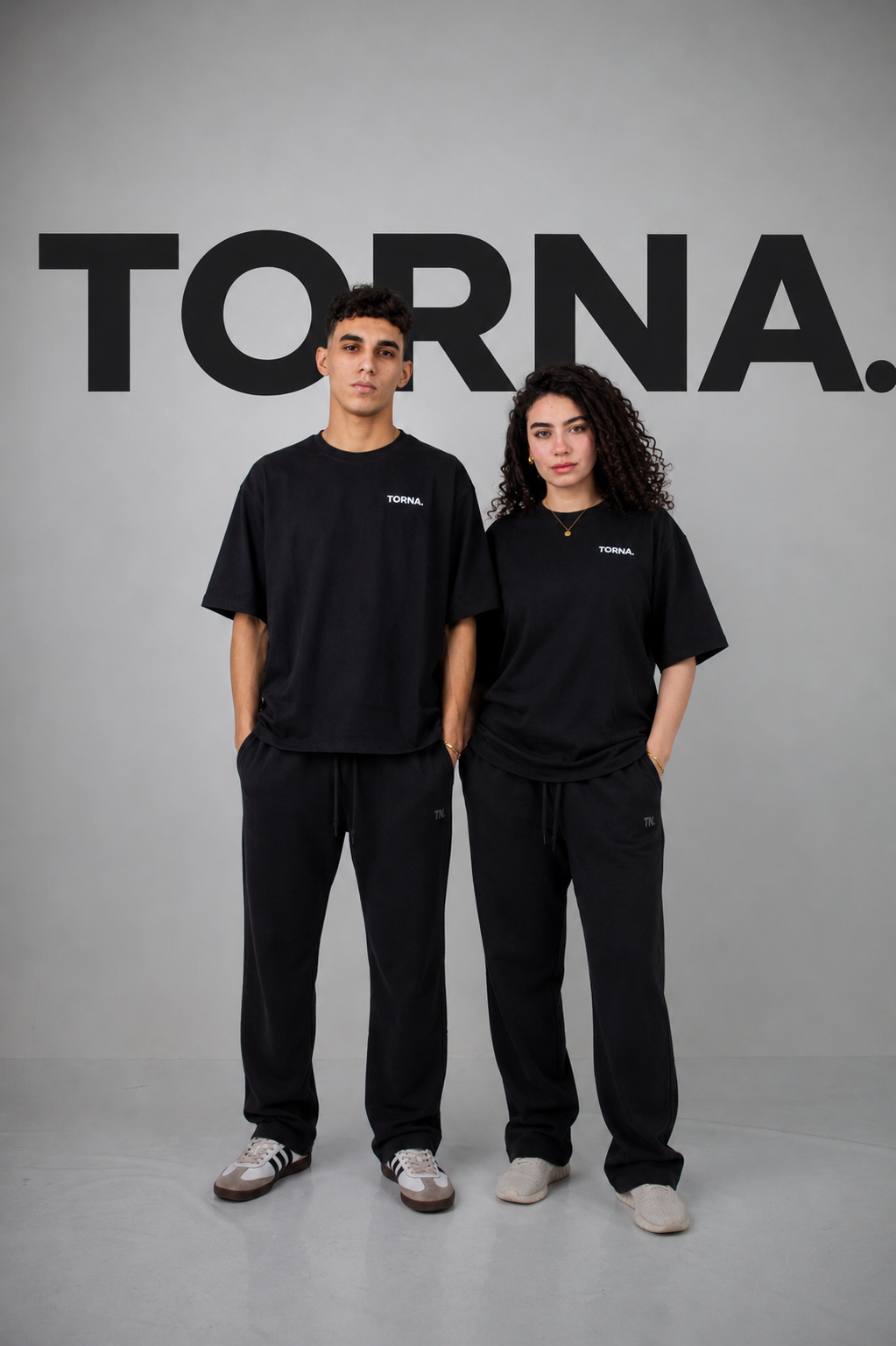 TORNA Essential Set – Midnight Black